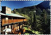 OVERLANDER MOUNTAIN LODGE